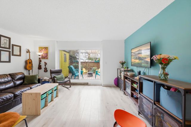 988-howie-avenue-central-coquitlam-coquitlam-06 at 988 Howie Avenue, Central Coquitlam, Coquitlam