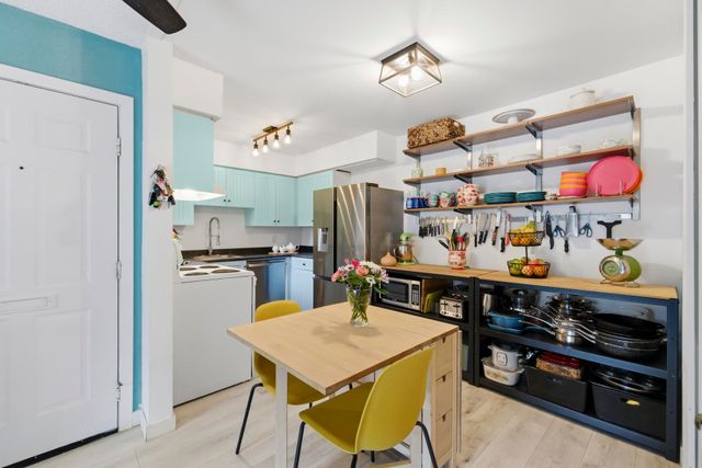 988-howie-avenue-central-coquitlam-coquitlam-13 at 988 Howie Avenue, Central Coquitlam, Coquitlam