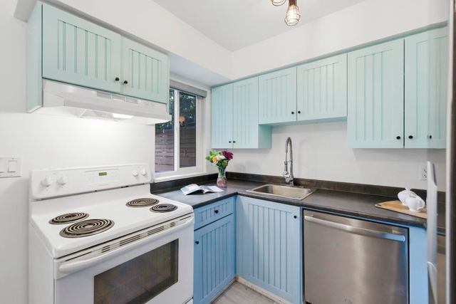 988-howie-avenue-central-coquitlam-coquitlam-18 at 988 Howie Avenue, Central Coquitlam, Coquitlam