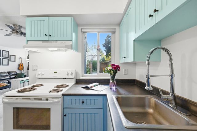 988-howie-avenue-central-coquitlam-coquitlam-19 at 988 Howie Avenue, Central Coquitlam, Coquitlam