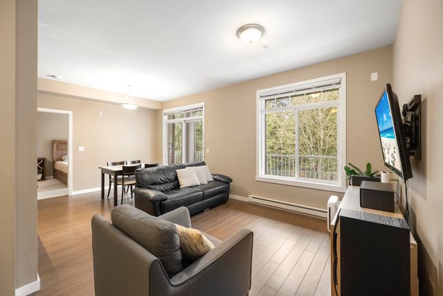 13277-108-avenue-whalley-north-surrey-06 at 328 - 13277 108 Avenue, Whalley, North Surrey