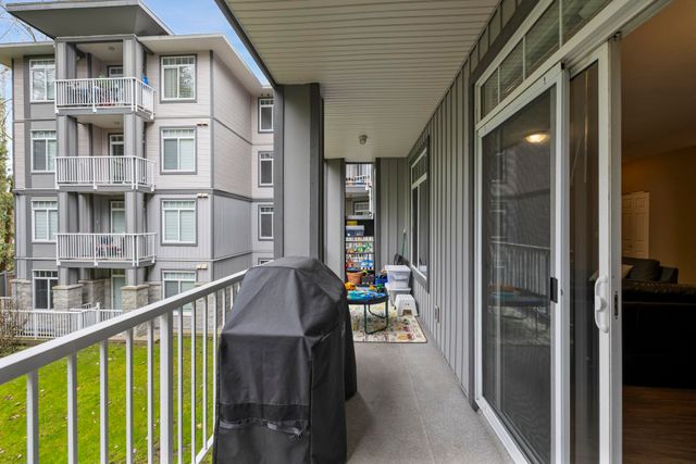 13277-108-avenue-whalley-north-surrey-16 at 328 - 13277 108 Avenue, Whalley, North Surrey