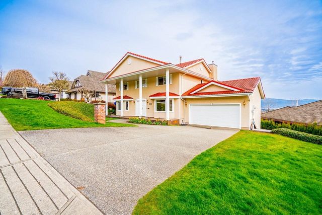 622-clearwater-way-coquitlam-east-coquitlam-03 at 622 Clearwater Way, Coquitlam East, Coquitlam