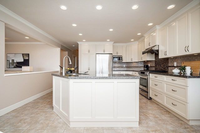 622-clearwater-way-coquitlam-east-coquitlam-14 at 622 Clearwater Way, Coquitlam East, Coquitlam