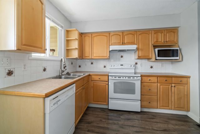 3631-flint-street-glenwood-pq-port-coquitlam-29 at 3631 Flint Street, Glenwood PQ, Port Coquitlam