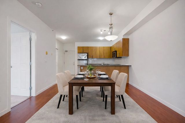 2488-kelly-avenue-central-pt-coquitlam-port-coquitlam-08 at 403 - 2488 Kelly Avenue, Central Pt Coquitlam, Port Coquitlam