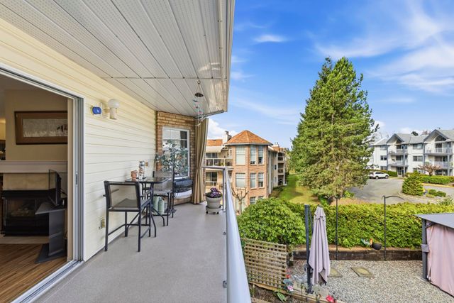 22611-116-avenue-east-central-maple-ridge-09 at 208 - 22611 116 Avenue, East Central, Maple Ridge