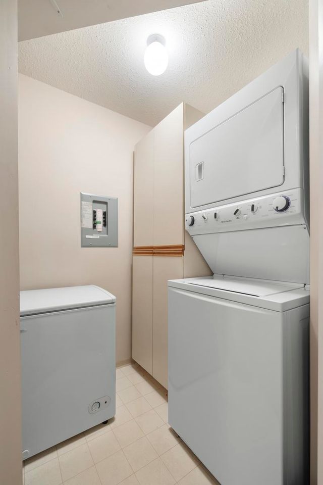 22611-116-avenue-east-central-maple-ridge-28 at 208 - 22611 116 Avenue, East Central, Maple Ridge