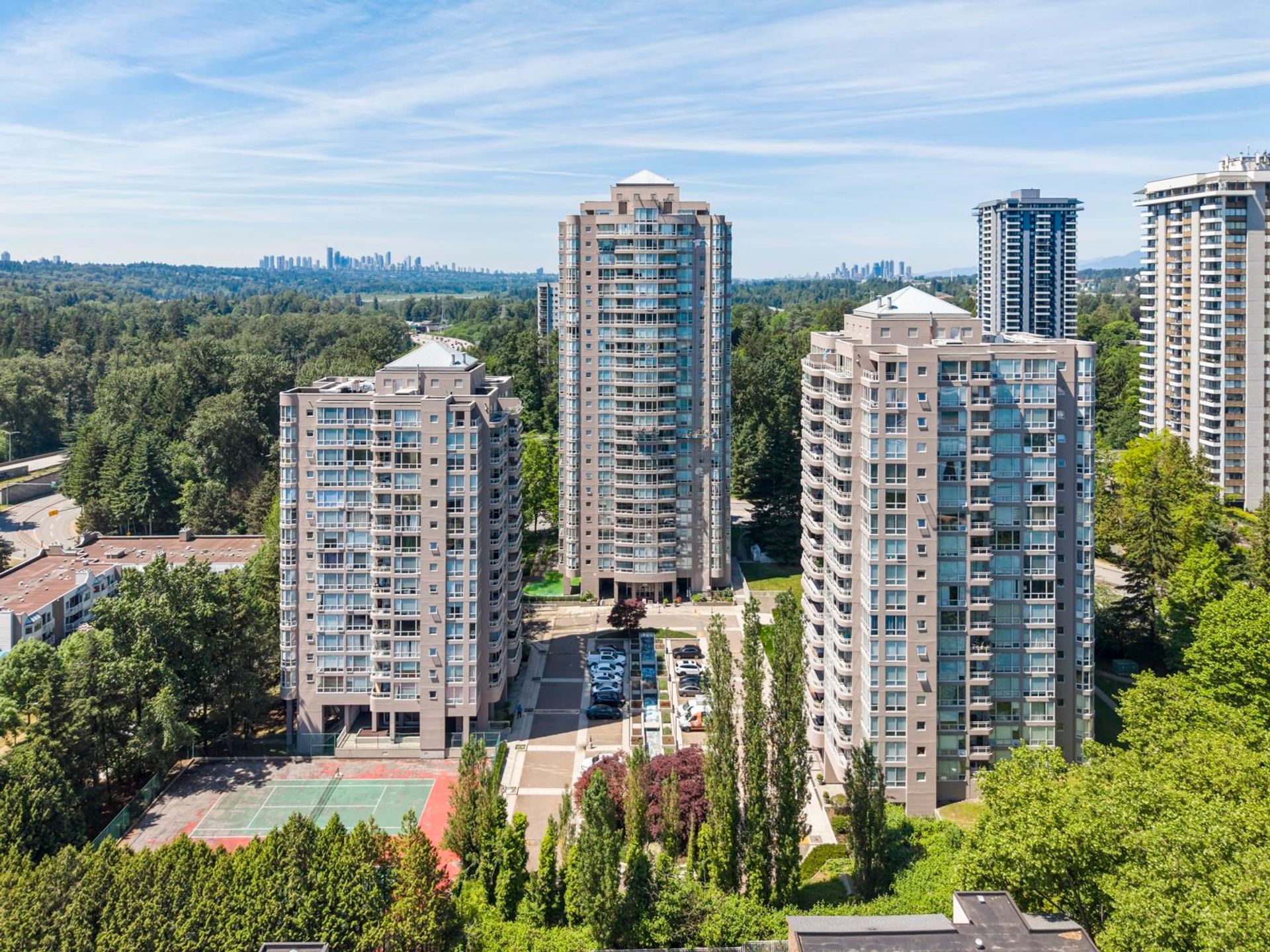 402 - 9603 Manchester Drive, Cariboo, Burnaby North photo number 1