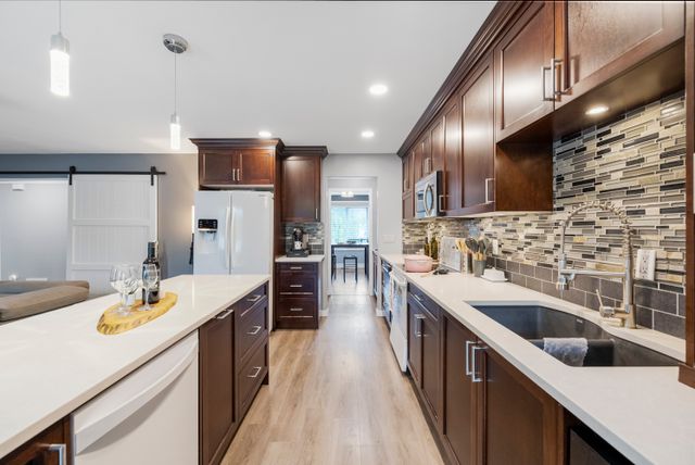 23897-114a-ave-maple-ridge_36 at 23897 114a Avenue, Cottonwood MR, Maple Ridge
