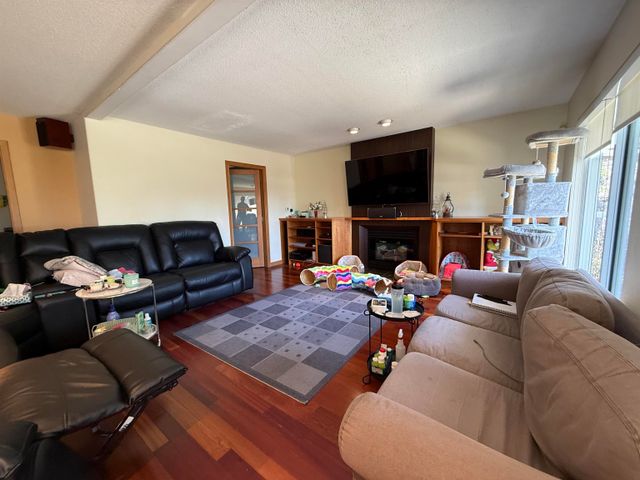 3938-braemar-place-braemar-north-vancouver-15 at 3938 Braemar Place, Braemar, North Vancouver