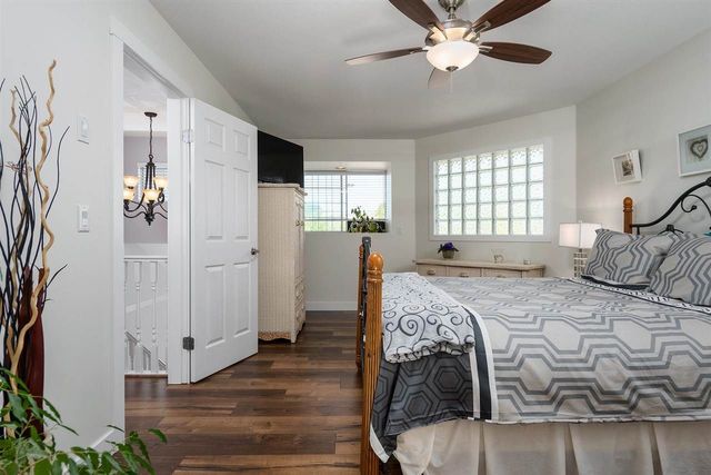 9af0cb7b7ad39b4a37a4ac8526792927 at 1662 Mchugh Close, Citadel PQ, Port Coquitlam