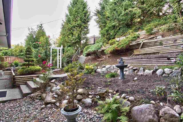 c71bd745318f73f1bbea98012deef394 at 1020 Tuxedo Drive, College Park PM, Port Moody