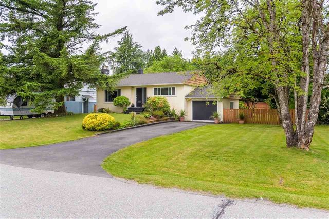 abf6d2310bf52eb2596f7b2806f13cfc at 22057 Cliff Avenue, West Central, Maple Ridge