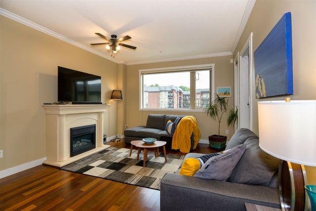d0d504837f16b7910e8452fb9cadfff0 at 213 - 2627 Shaughnessy Street, Central Pt Coquitlam, Port Coquitlam