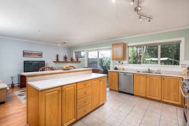 f5a4db8ae53f37de3759168b7b3a9022 at 23 - 1238 Eastern Drive, Citadel PQ, Port Coquitlam