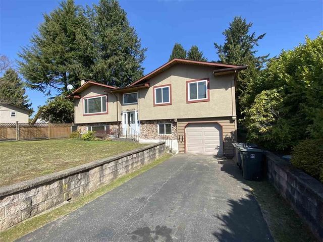 c988485c91b3368eebc0bc9a8dd3fcfb at 19309 117b Avenue, South Meadows, Pitt Meadows