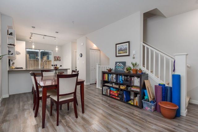 f474ccabf3f6d2fbbb5d746318edbd58 at 38354 Summits View Drive, Downtown SQ, Squamish