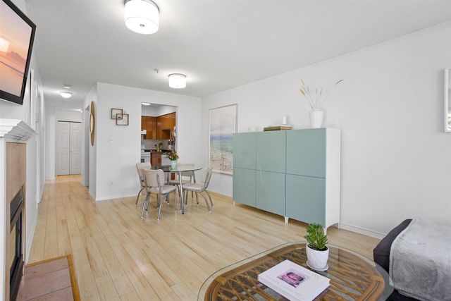 824100d97da6cac4685013960560e91d at 302 - 2268 Welcher Avenue, Central Pt Coquitlam, Port Coquitlam