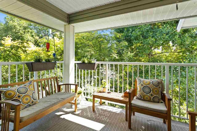 b8aab5ad43c24079169f7ce038ba1e5d at 302 - 2268 Welcher Avenue, Central Pt Coquitlam, Port Coquitlam