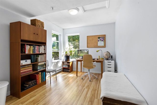 ecef5f1730de8dadc26c1a43b9fee1ac at 302 - 2268 Welcher Avenue, Central Pt Coquitlam, Port Coquitlam