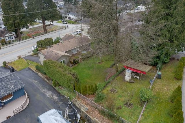 3c4369511bca2c6bba98ec01ac9aaf40 at 1932 Pitt River Road, Mary Hill, Port Coquitlam