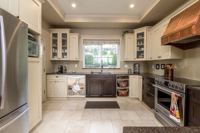 97544e400dde60cc1fbf1a44f5d04ea9 at 1932 Pitt River Road, Mary Hill, Port Coquitlam