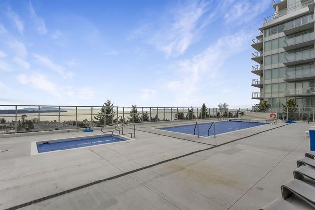 26ed65e604ec6a138a13afd52d835d50 at 403 - 15165 Thrift Avenue, White Rock, South Surrey White Rock