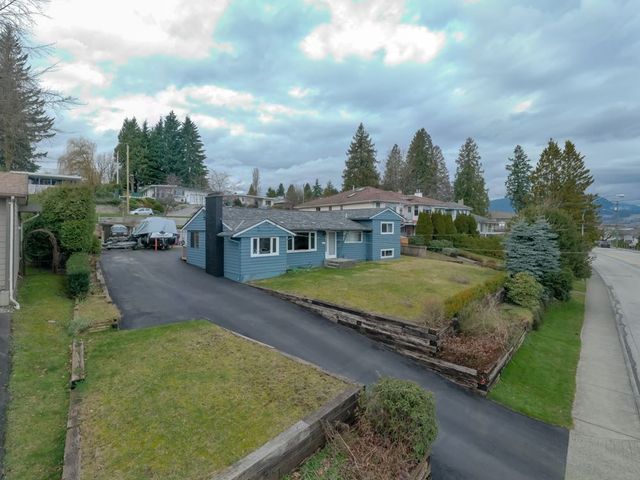 1a98ad5abd378394cdead07b7af519d1 at 1936 Pitt River Road, Mary Hill, Port Coquitlam