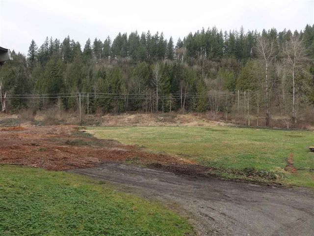 c7243b6b34356f99e3ee9eb6a164bec8 at 10017 287 Street, Whonnock, Maple Ridge