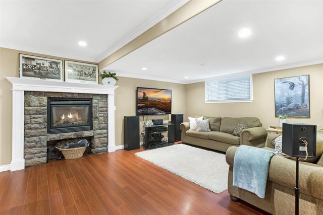 5d4e89ddbf518d9a23e02046e5ace277 at 11939 Stephens Street, East Central, Maple Ridge