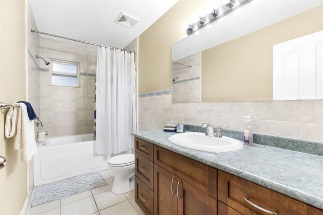 a12ccd04bb402ec86f368839bd9cfb2f at 11939 Stephens Street, East Central, Maple Ridge