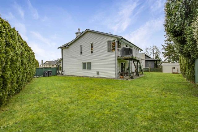 2167db25e2aeed2c134f7813382997d7 at 19549 115b Avenue, South Meadows, Pitt Meadows