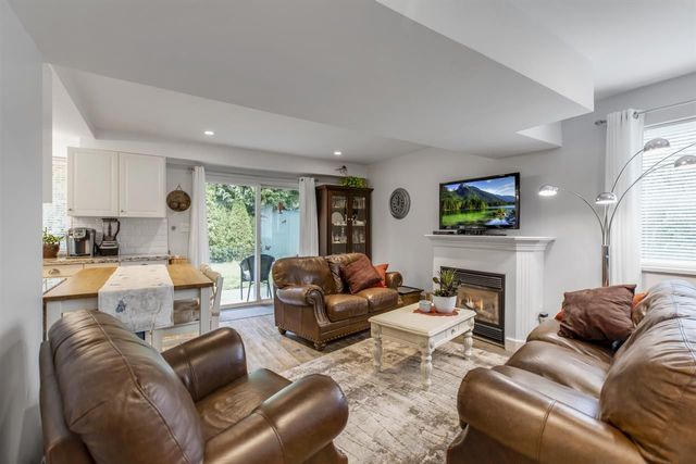 f8532f2029cb45624ea15c12febff51b at 19549 115b Avenue, South Meadows, Pitt Meadows