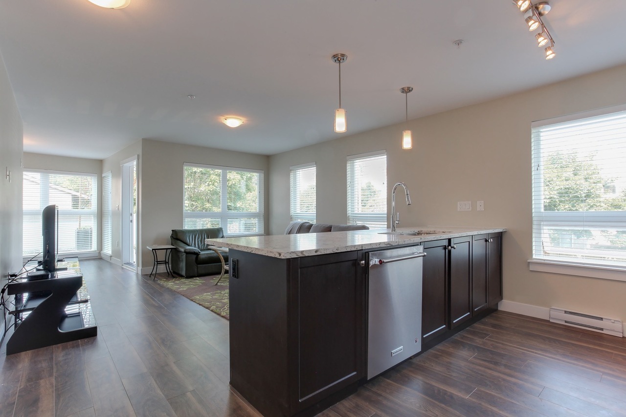 110 at 110 - 4815 55b Street, Hawthorne, Ladner 110 at 110 - 4815 55b Street, Hawthorne, Ladner