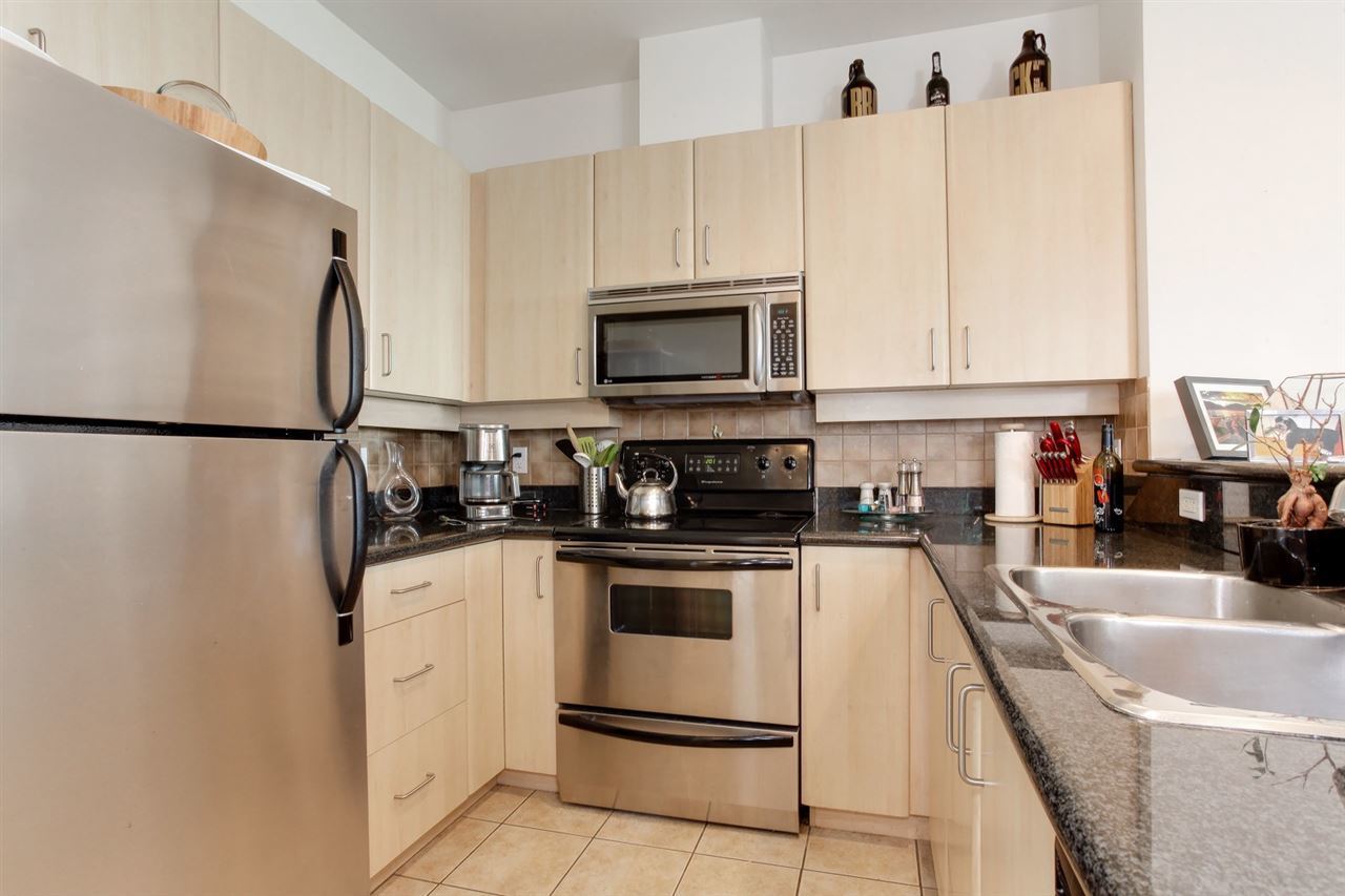 2226-w-12th-avenue-kitsilano-vancouver-west-06 at 403 - 2226 W 12th Avenue, Kitsilano, Vancouver West 2226-w-12th-avenue-kitsilano-vancouver-west-06 at 403 - 2226 W 12th Avenue, Kitsilano, Vancouver West