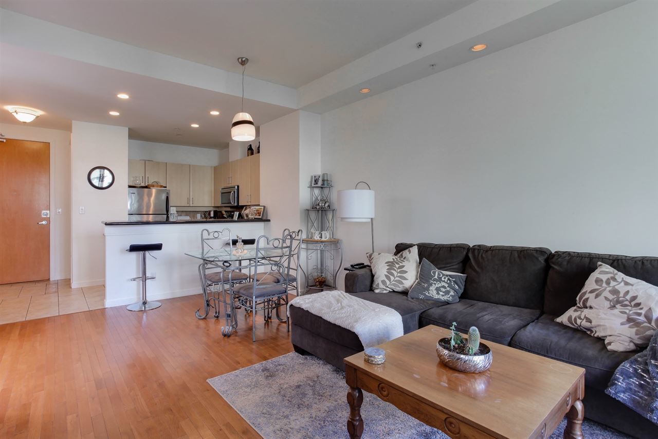 2226-w-12th-avenue-kitsilano-vancouver-west-10 at 403 - 2226 W 12th Avenue, Kitsilano, Vancouver West 2226-w-12th-avenue-kitsilano-vancouver-west-10 at 403 - 2226 W 12th Avenue, Kitsilano, Vancouver West