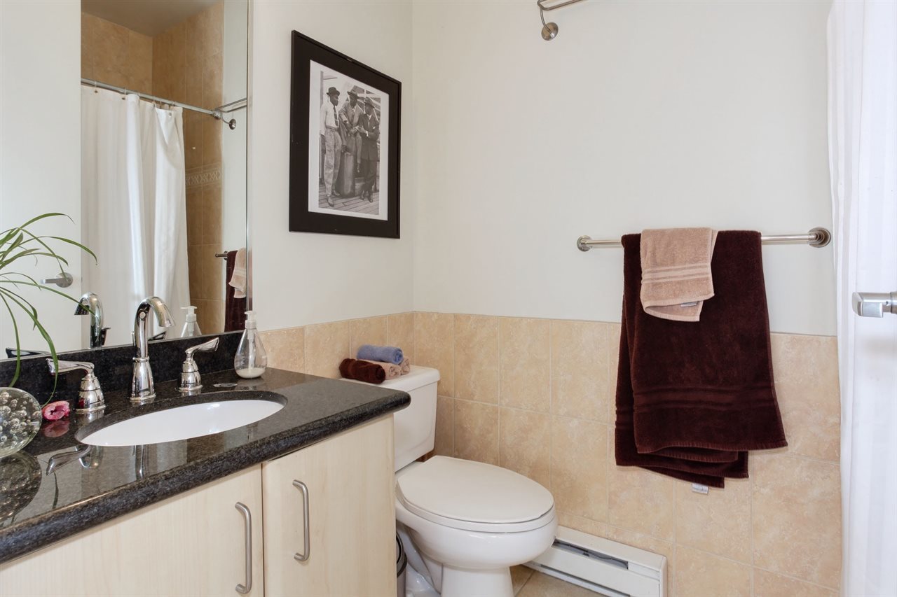 2226-w-12th-avenue-kitsilano-vancouver-west-18 at 403 - 2226 W 12th Avenue, Kitsilano, Vancouver West 2226-w-12th-avenue-kitsilano-vancouver-west-18 at 403 - 2226 W 12th Avenue, Kitsilano, Vancouver West