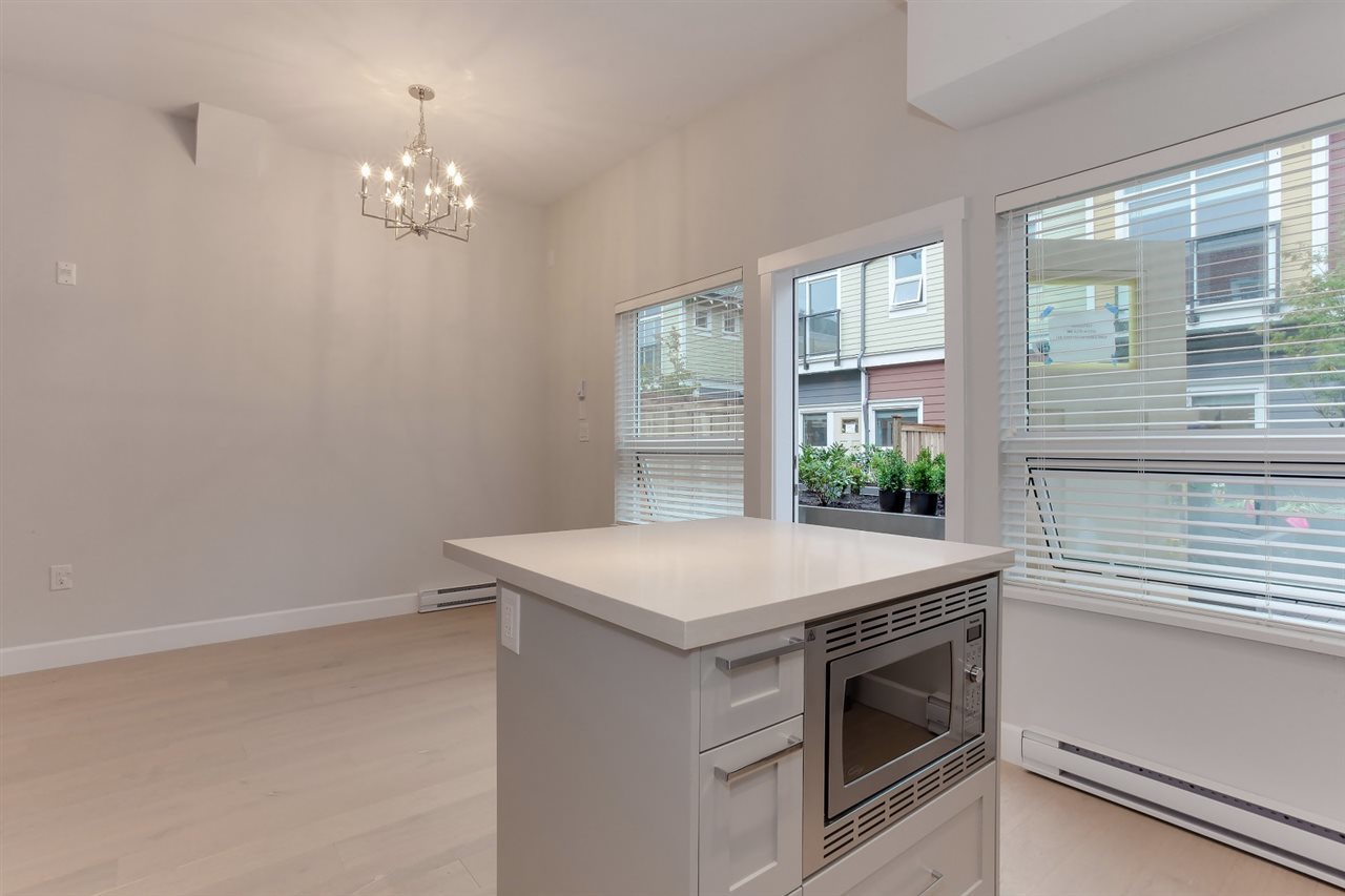 4879-47a-avenue-hawthorne-ladner-04 at 4879 47a Avenue, Hawthorne, Ladner 4879-47a-avenue-hawthorne-ladner-04 at 4879 47a Avenue, Hawthorne, Ladner