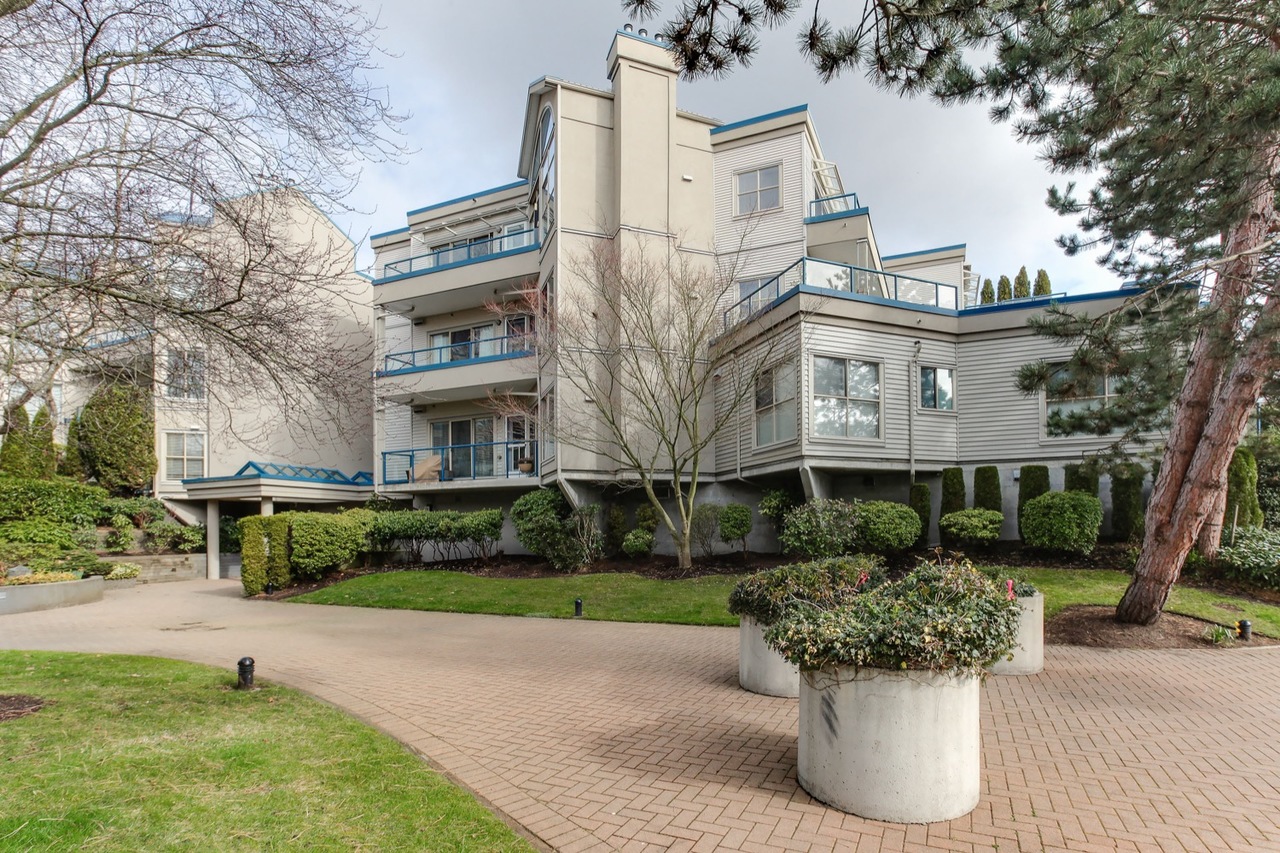 100 at 307 - 4743 W River Road, Ladner Elementary, Ladner 100 at 307 - 4743 W River Road, Ladner Elementary, Ladner