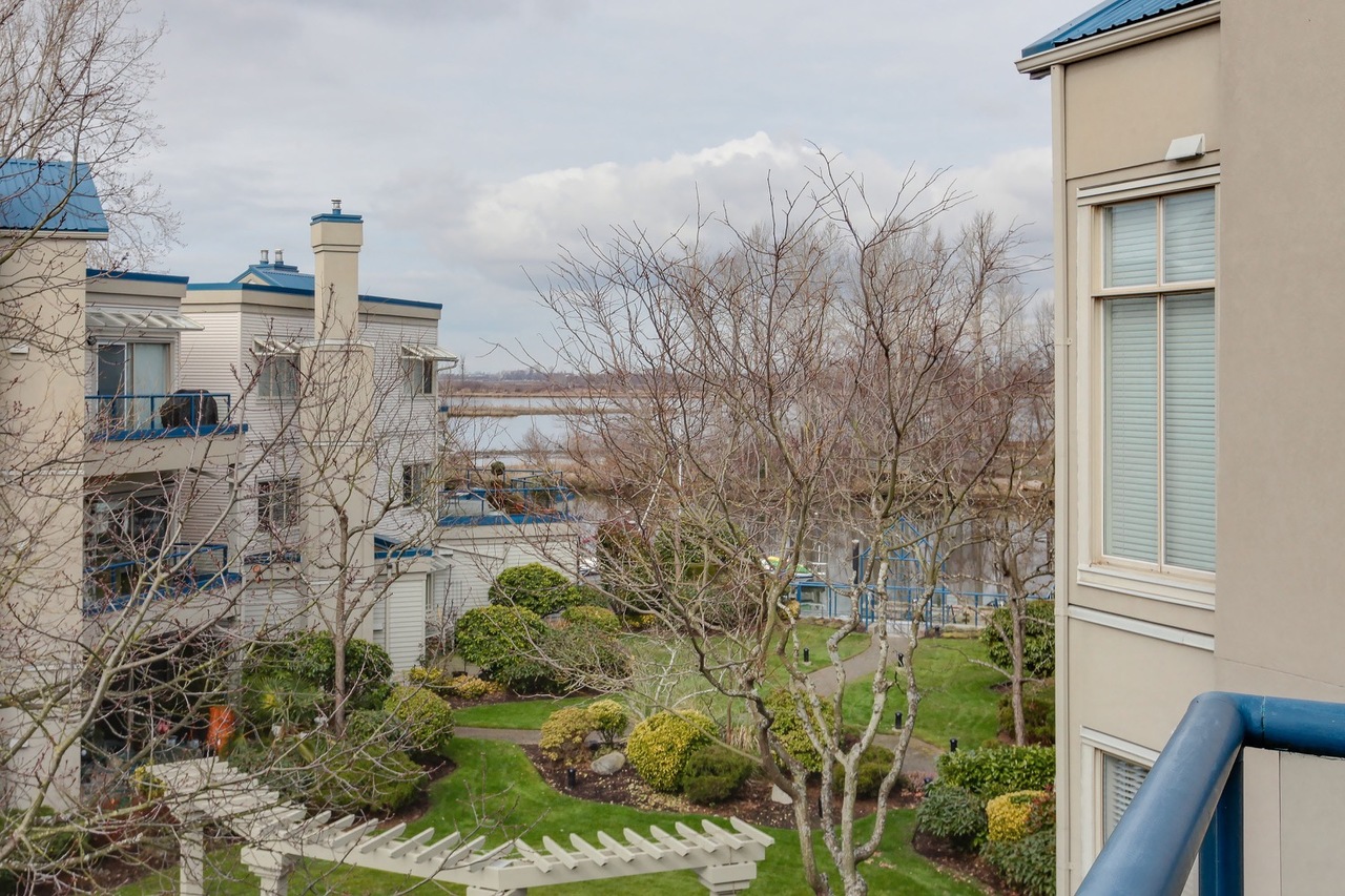 119 at 307 - 4743 W River Road, Ladner Elementary, Ladner 119 at 307 - 4743 W River Road, Ladner Elementary, Ladner