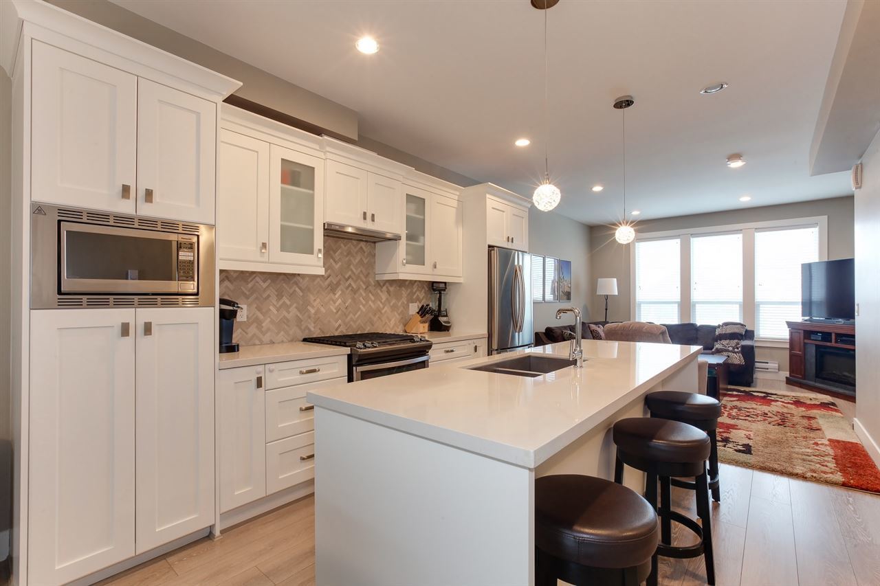 4949-47a-avenue-ladner-elementary-ladner-03 at 14 - 4949 47a Avenue, Ladner Elementary, Ladner 4949-47a-avenue-ladner-elementary-ladner-03 at 14 - 4949 47a Avenue, Ladner Elementary, Ladner