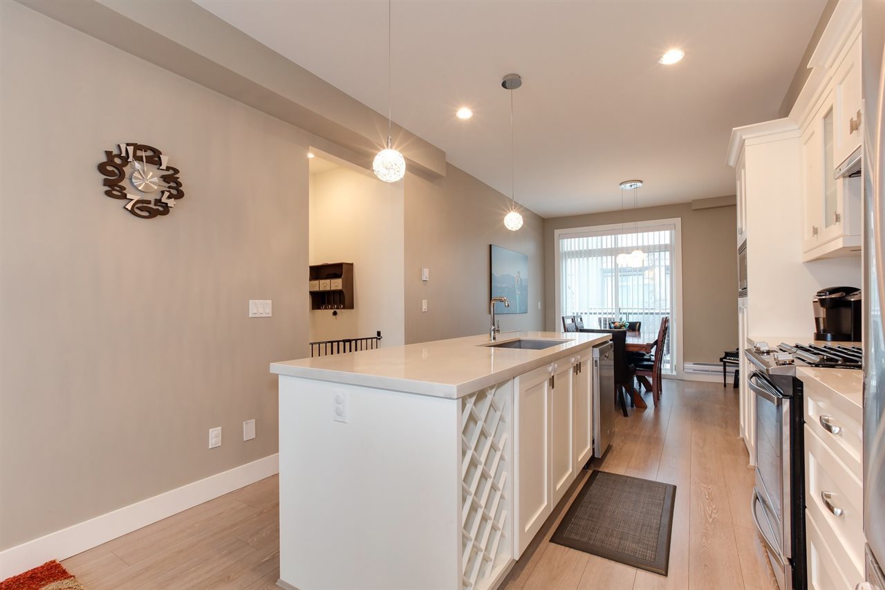 4949-47a-avenue-ladner-elementary-ladner-04 at 14 - 4949 47a Avenue, Ladner Elementary, Ladner 4949-47a-avenue-ladner-elementary-ladner-04 at 14 - 4949 47a Avenue, Ladner Elementary, Ladner