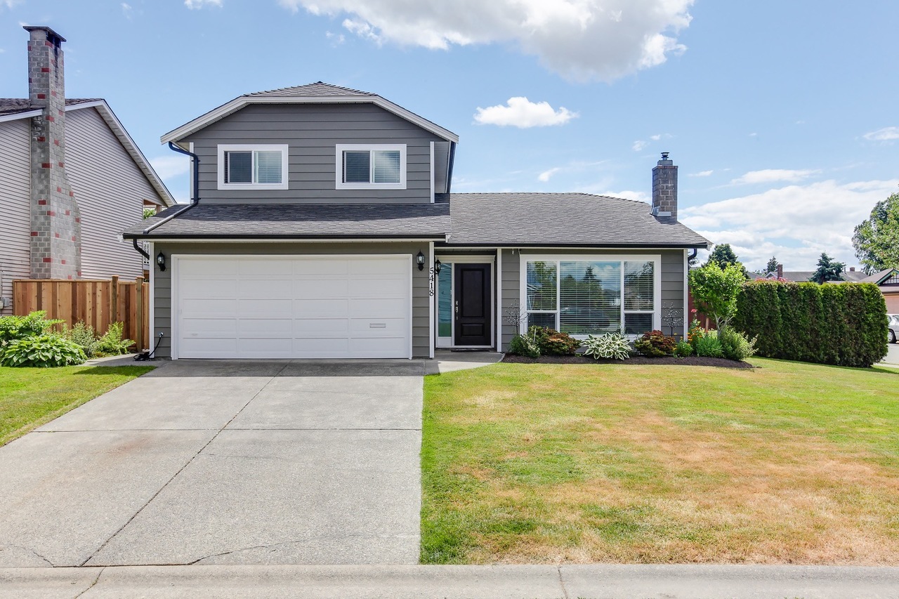 100 at 5418 49a Avenue, Hawthorne, Ladner 100 at 5418 49a Avenue, Hawthorne, Ladner
