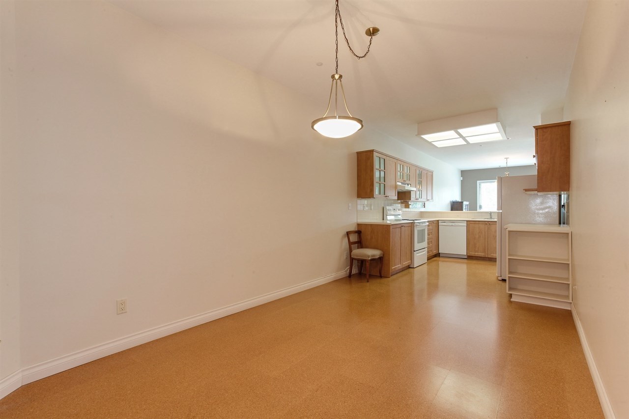 4733-w-river-road-ladner-elementary-ladner-08 at 202 - 4733 W River Road, Ladner Elementary, Ladner 4733-w-river-road-ladner-elementary-ladner-08 at 202 - 4733 W River Road, Ladner Elementary, Ladner