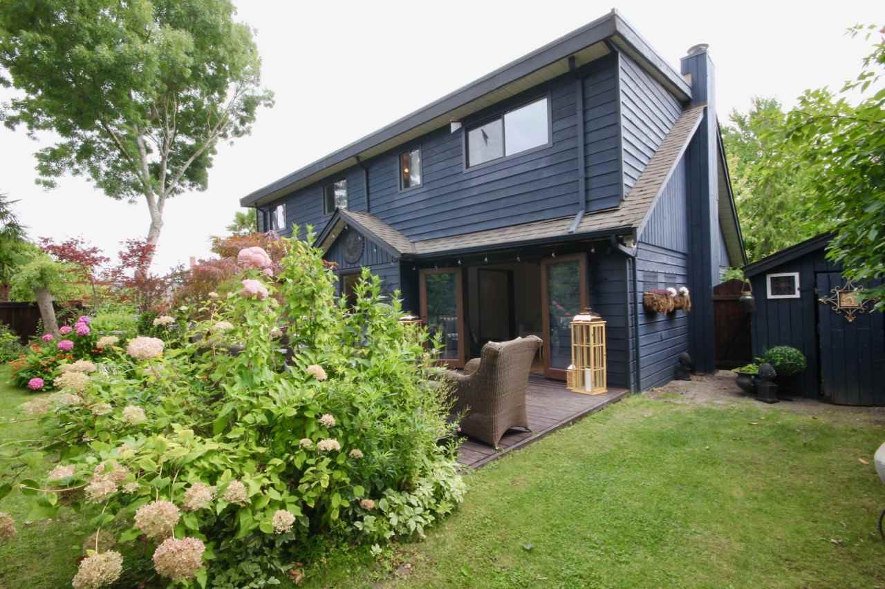 61-diefenbaker-wynd-pebble-hill-tsawwassen-17 at 61 Diefenbaker Wynd, Pebble Hill, Tsawwassen 61-diefenbaker-wynd-pebble-hill-tsawwassen-17 at 61 Diefenbaker Wynd, Pebble Hill, Tsawwassen