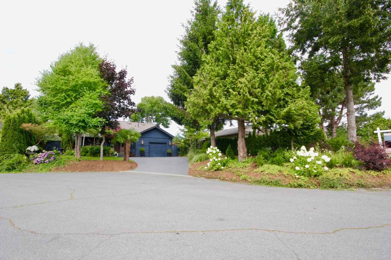 61-diefenbaker-wynd-pebble-hill-tsawwassen-18 at 61 Diefenbaker Wynd, Pebble Hill, Tsawwassen 61-diefenbaker-wynd-pebble-hill-tsawwassen-18 at 61 Diefenbaker Wynd, Pebble Hill, Tsawwassen