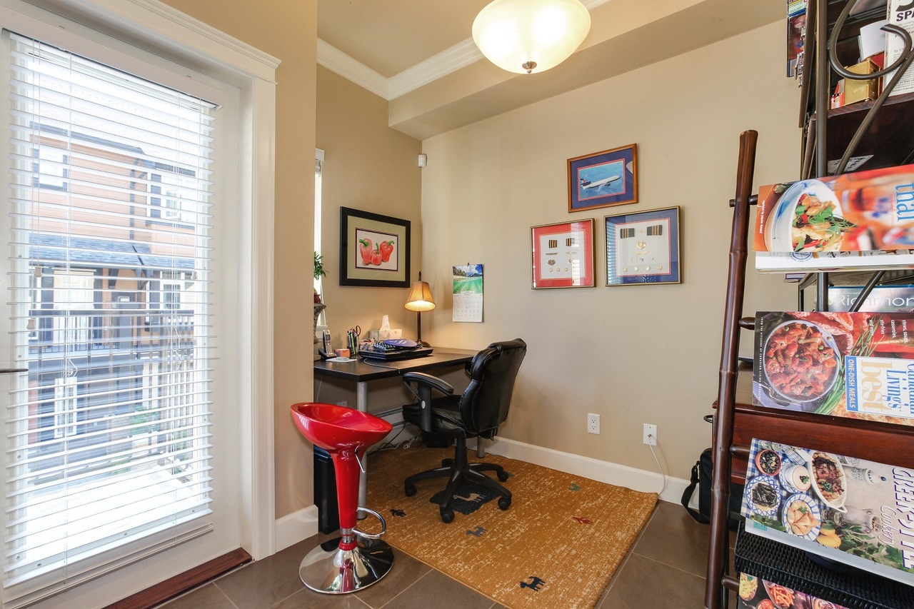 111 at 1 - 4766 55b Street, Delta Manor, Ladner 111 at 1 - 4766 55b Street, Delta Manor, Ladner