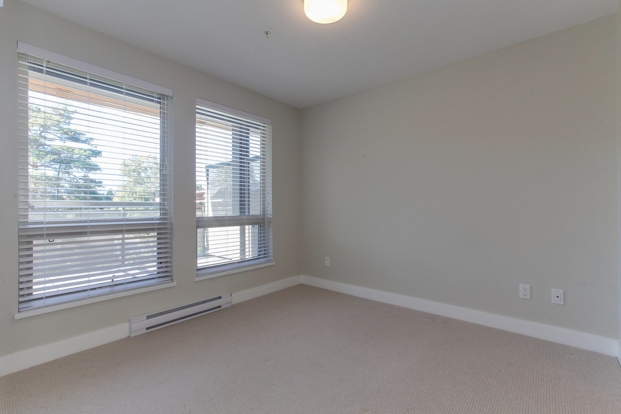 111 at 214 - 1166 54a Street, Tsawwassen Central, Tsawwassen 111 at 214 - 1166 54a Street, Tsawwassen Central, Tsawwassen