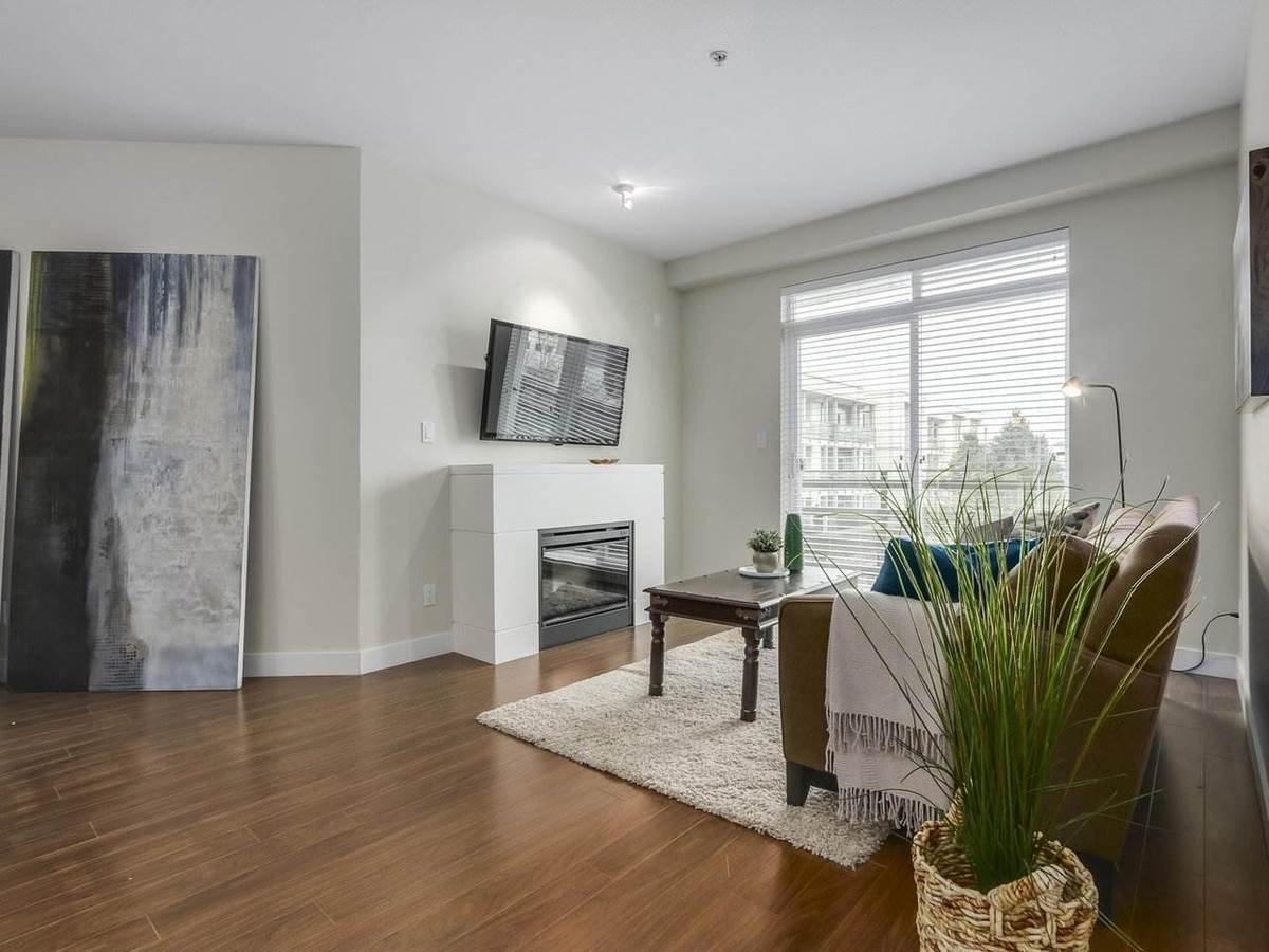 15850-26-avenue-grandview-surrey-south-surrey-white-rock-05 at 302 - 15850 26 Avenue, Grandview Surrey, South Surrey White Rock 15850-26-avenue-grandview-surrey-south-surrey-white-rock-05 at 302 - 15850 26 Avenue, Grandview Surrey, South Surrey White Rock